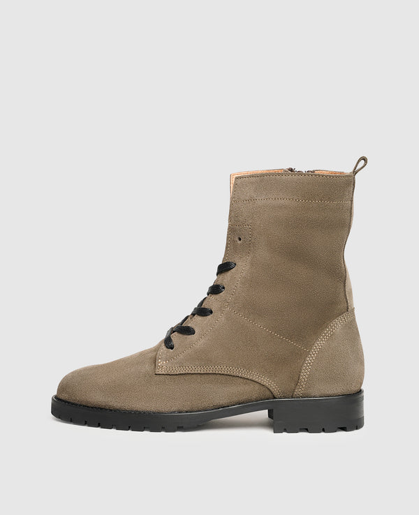 Eva PDB Damen Boot
