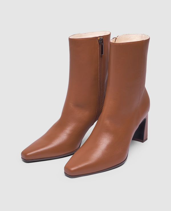 Madison ZB70 Damen Boot Braun aus Ziegennappa
